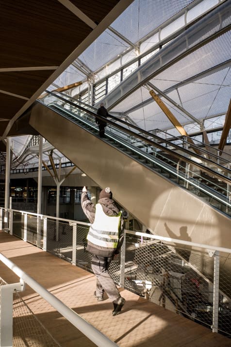 10-Accès Gare Nord-passerelle-novembre 2018.jpg